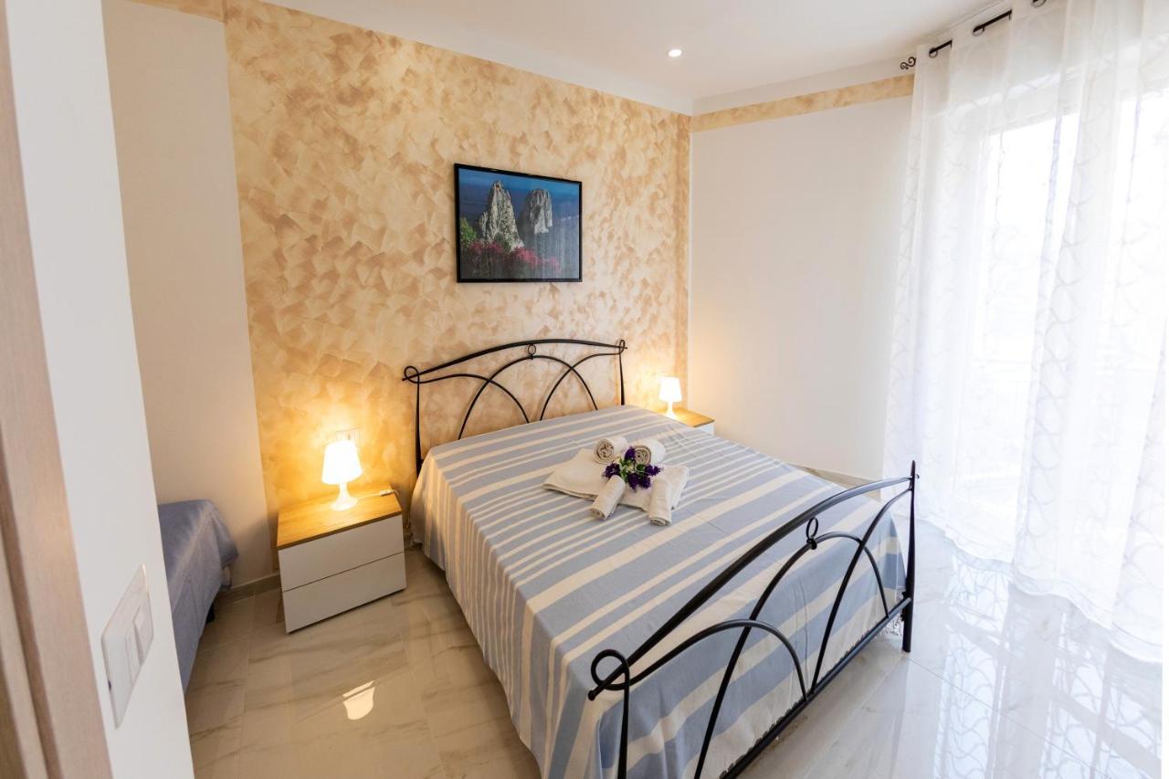 נאפולי B&B Mary Sant'Elia מראה חיצוני תמונה