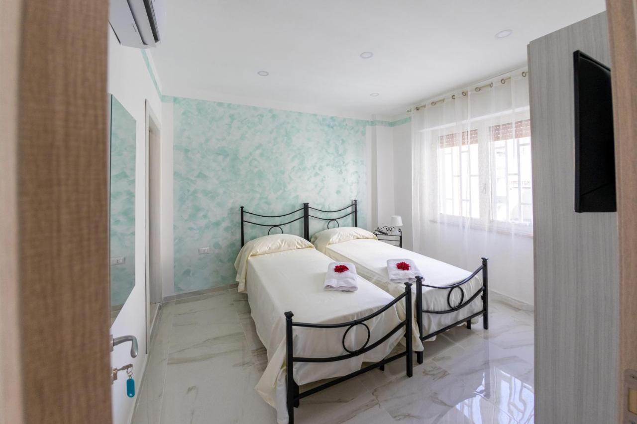 נאפולי B&B Mary Sant'Elia מראה חיצוני תמונה