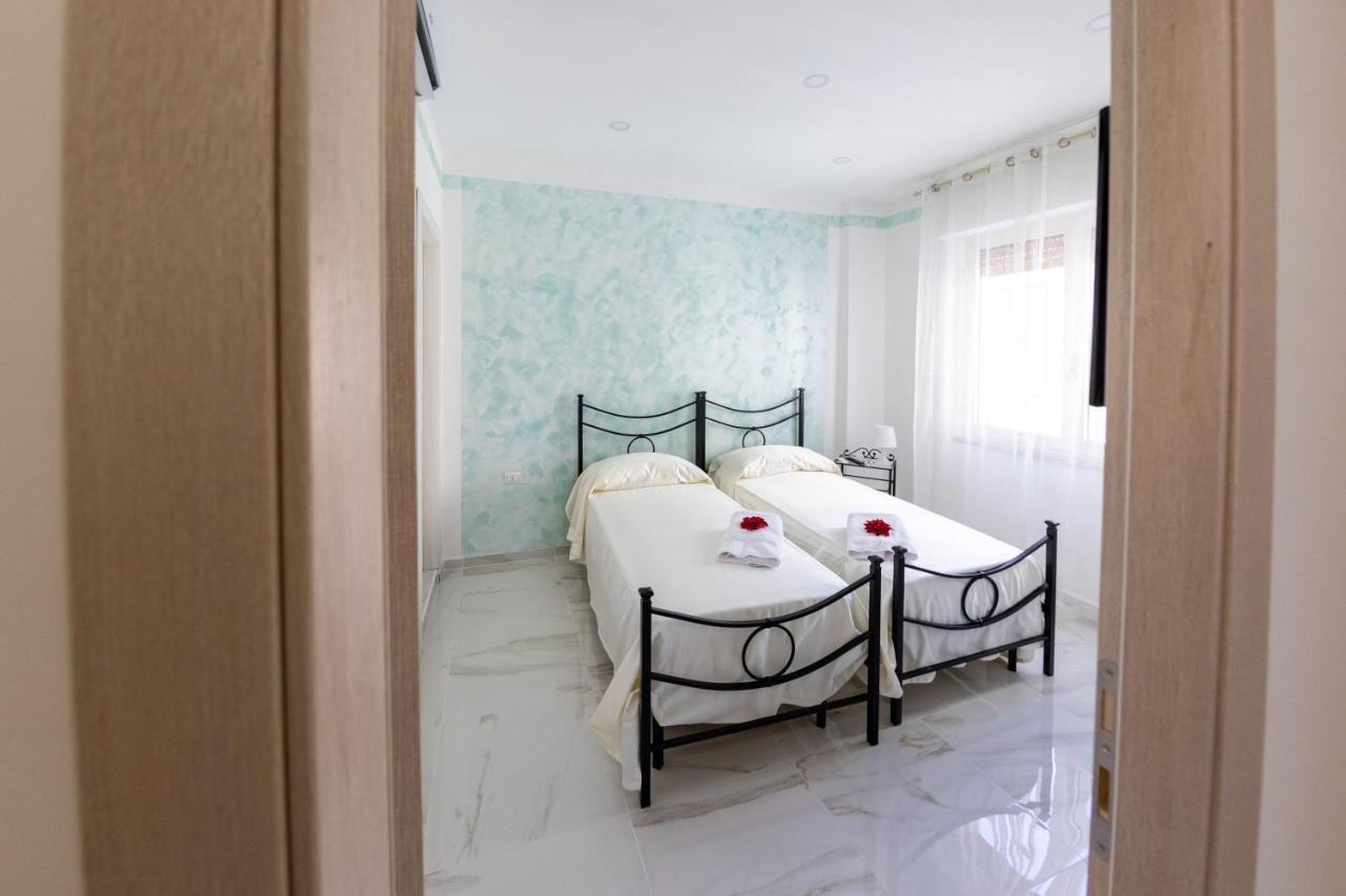 נאפולי B&B Mary Sant'Elia מראה חיצוני תמונה