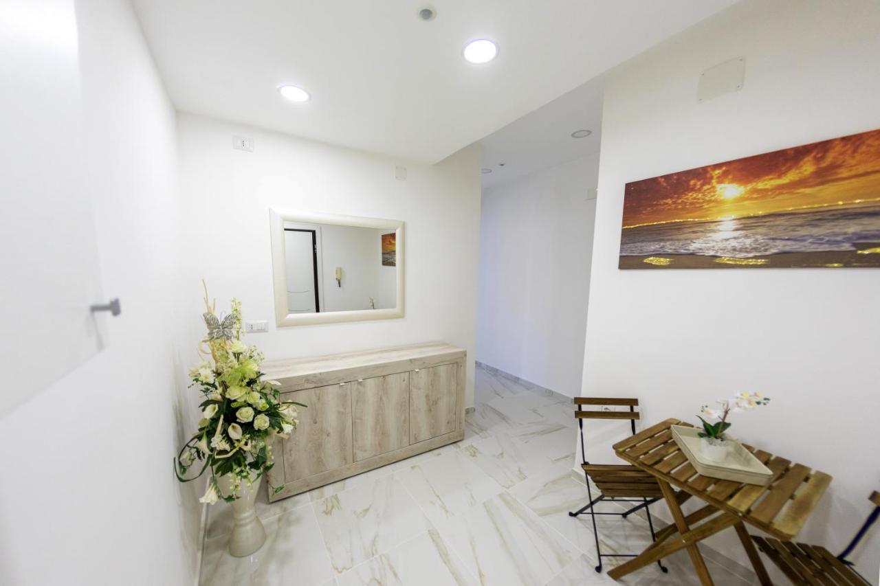 נאפולי B&B Mary Sant'Elia מראה חיצוני תמונה