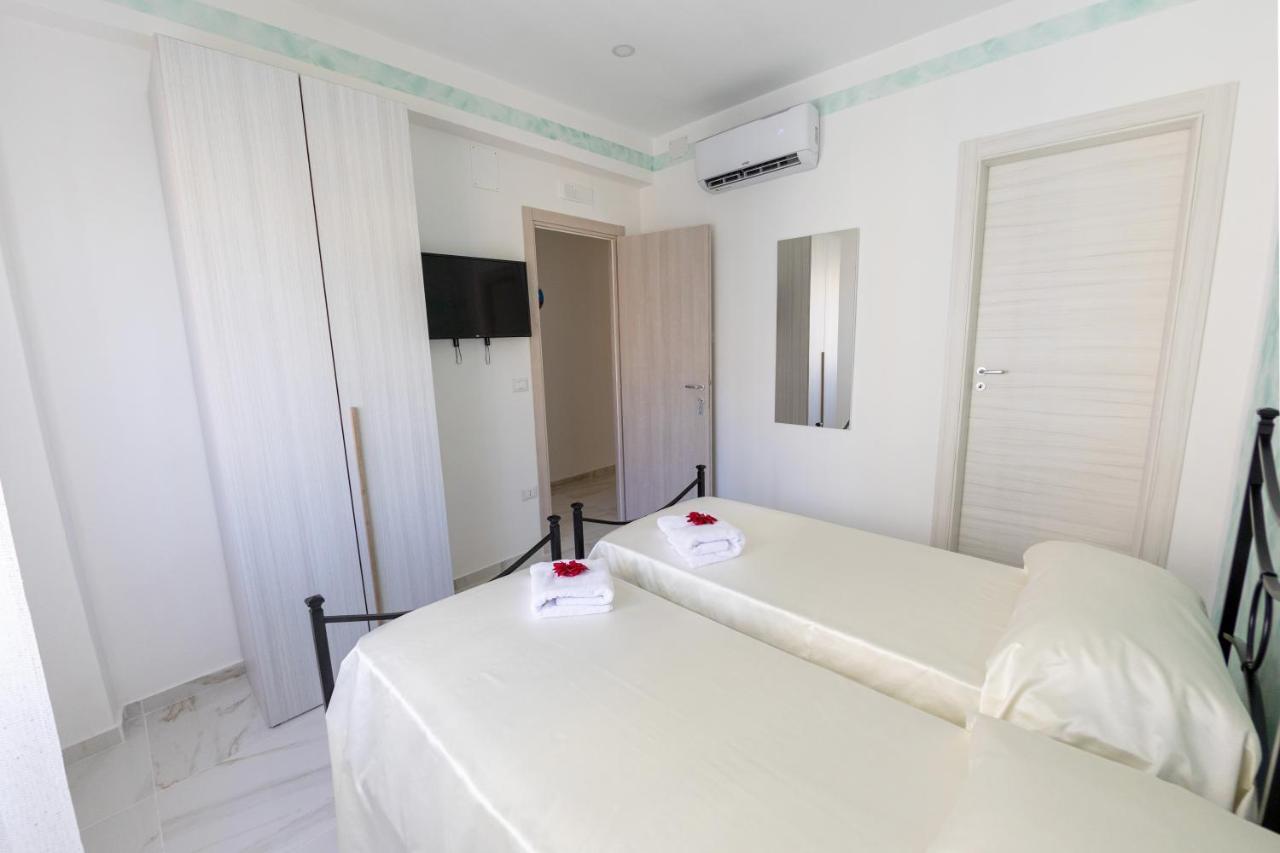 נאפולי B&B Mary Sant'Elia מראה חיצוני תמונה